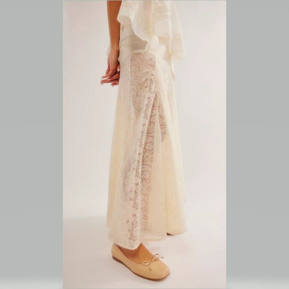 Free People Beat of the Moment Lace Maxi Skirt Sheer with shorts Size 6 NWT - Picture 3 of 14